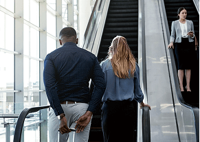 エスカレーター、エレベーター